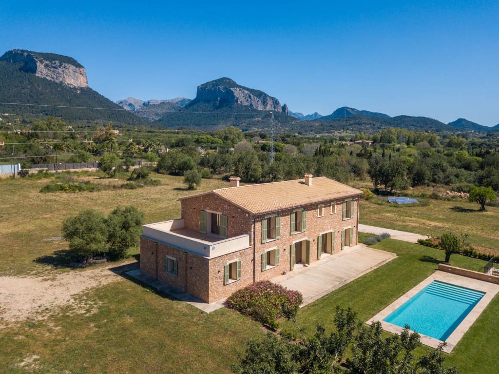 4 soverom Finca/Herregård til salgs i Alaro med svømmebasseng - € 3 200 000 (Ref: 9141456)