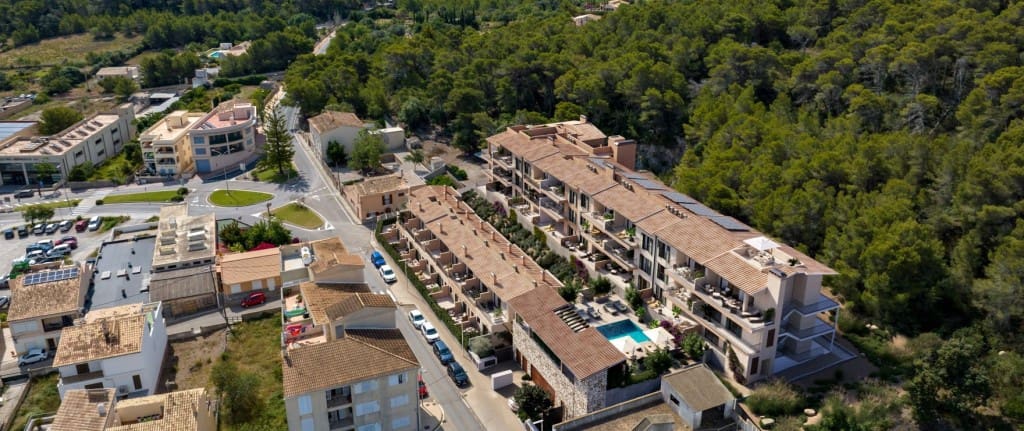 2 bedroom Apartment for sale in Capdepera with pool - € 425,000 (Ref: 9146886)