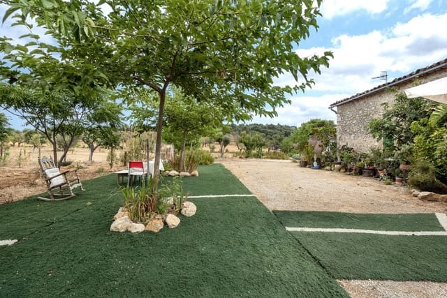 Finca/Casa Rural de 2 habitaciones en Selva en venta con garaje - 2.000.000 € (Ref: 9146888)
