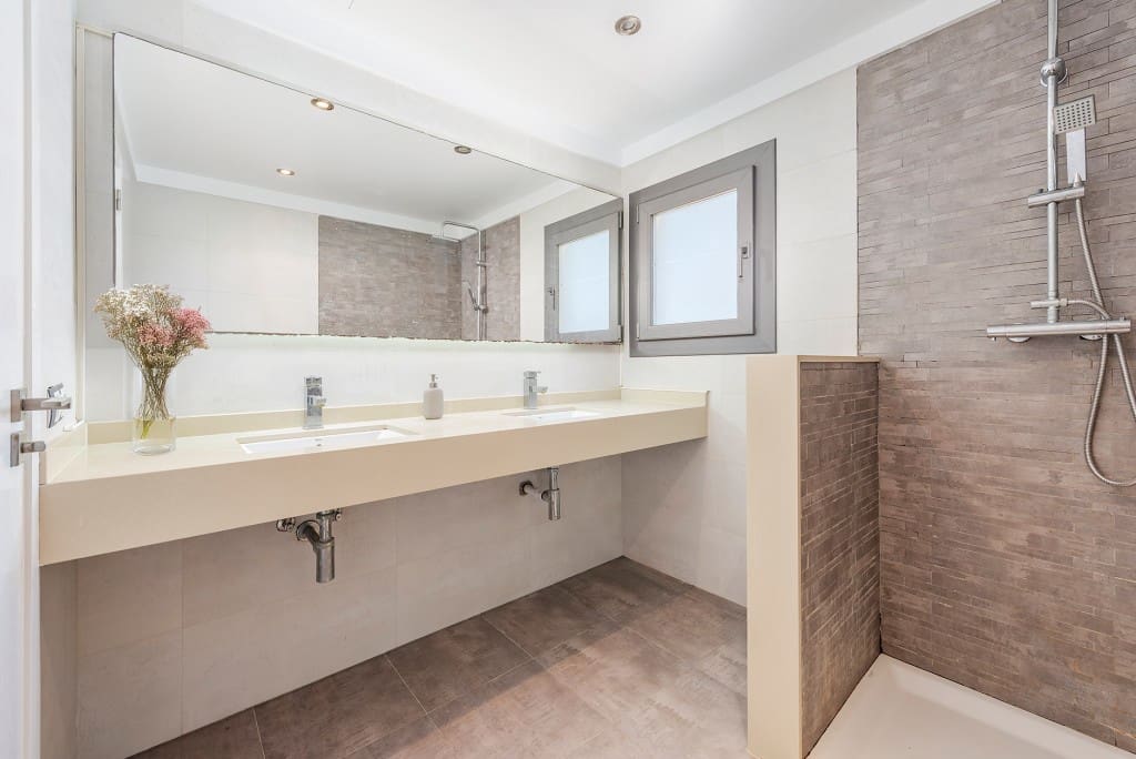 3 soveværelse Penthouse til salg i Puerto de Alcudia med garage - € 795.000 (Ref: 9160859)