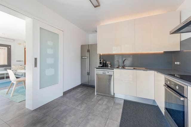 3 soveværelse Penthouse til salg i Puerto de Alcudia, Alcúdia med garage - € 795.000 (Ref: 9160859)
