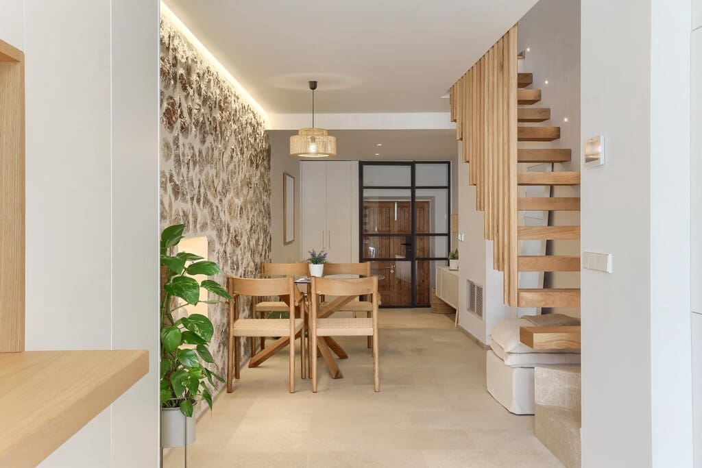 2 bedroom Townhouse for sale in Pollensa / Pollenca with pool - € 855,000 (Ref: 9188189)