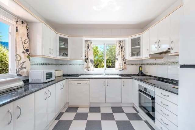 4 quarto Moradia para venda em Puerto de Soller / Port de Soller, Sóller com piscina garagem - 1 950 000 € (Ref: 9200344)