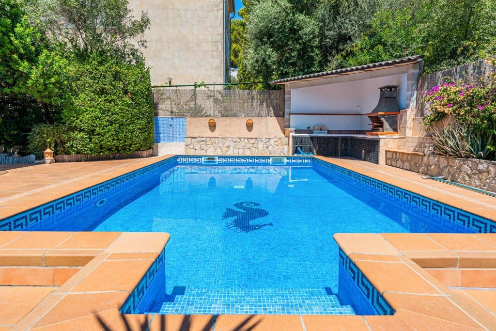 4 soverom Villa til salgs i Puerto de Soller / Port de Soller med svømmebasseng garasje - € 1 950 000 (Ref: 9200344)