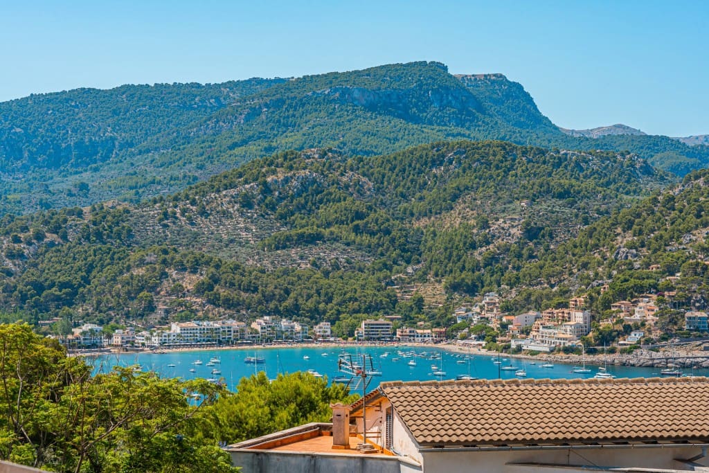 4 soverom Villa til salgs i Puerto de Soller / Port de Soller med svømmebasseng garasje - € 1 950 000 (Ref: 9200344)
