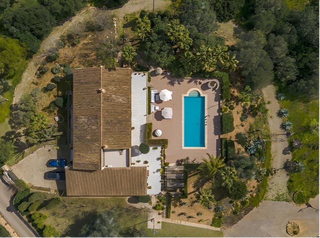 6 slaapkamer Finca/Landhuis te koop in Ses Salines met zwembad - € 1.850.000 (Ref: 9204360)