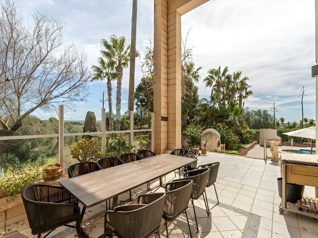 6 slaapkamer Finca/Landhuis te koop in Ses Salines met zwembad - € 1.850.000 (Ref: 9204360)