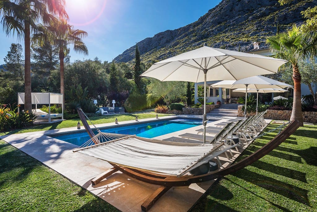 6 soveværelse Finca/Landehus til salg i Pollensa / Pollenca med swimmingpool - € 3.890.000 (Ref: 9219813)