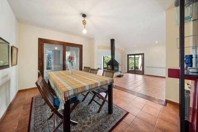 4 slaapkamer Finca/Landhuis te koop in Esporles met zwembad - € 1.490.000 (Ref: 9226341)