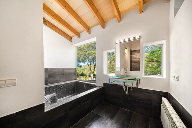 4 slaapkamer Finca/Landhuis te koop in Esporles met zwembad - € 1.490.000 (Ref: 9226341)