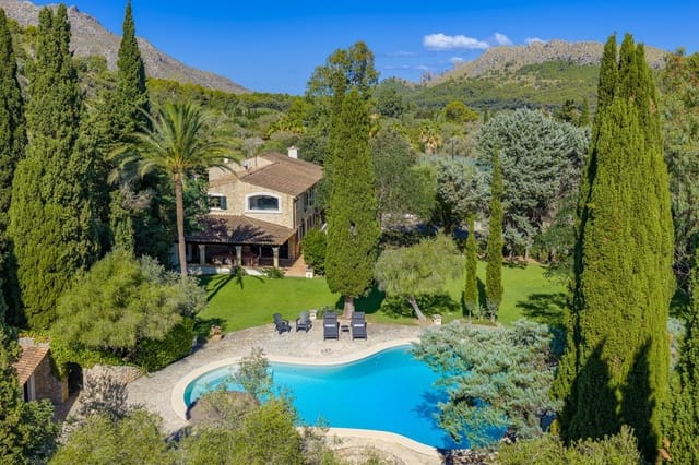 4 soveværelse Finca/Landehus til salg i Llubí med swimmingpool garage - € 4.750.000 (Ref: 9246492)