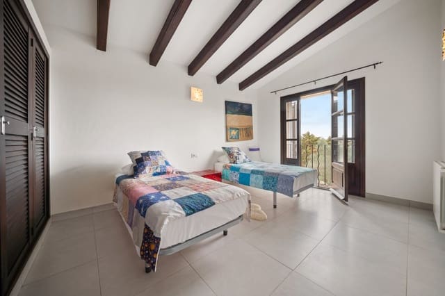 5 sypialnia Finka/Dom wiejski na sprzedaż w Campos z basenem - 2 350 000 € (Ref: 9262395)