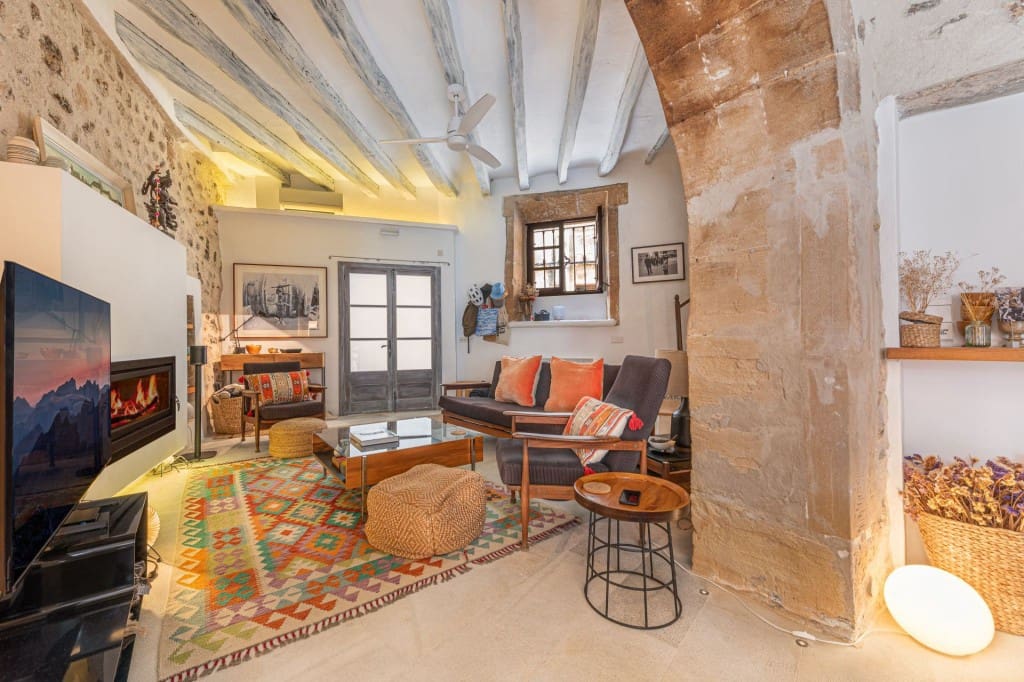 4 soveværelse Byhus til salg i Pollensa / Pollenca med swimmingpool - € 1.200.000 (Ref: 9269276)