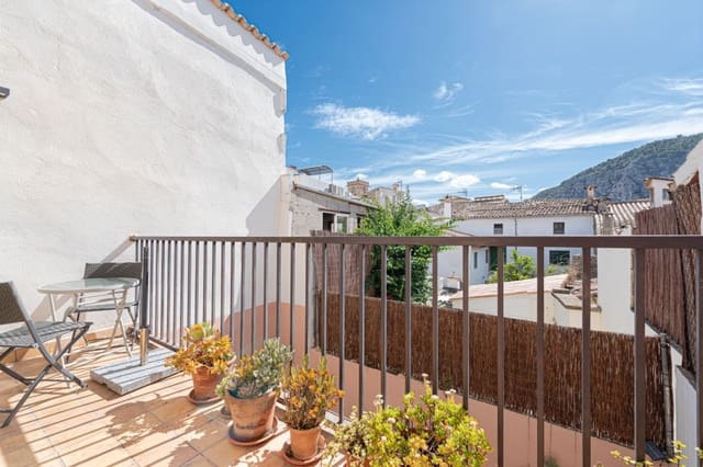 4 soveværelse Byhus til salg i Pollensa / Pollença med swimmingpool - € 1.200.000 (Ref: 9269276)