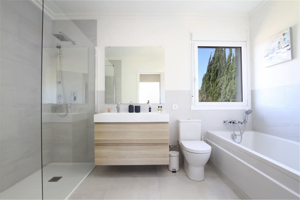 5 bedroom Villa for sale in Pollensa / Pollenca with pool garage - € 1,650,000 (Ref: 9272224)