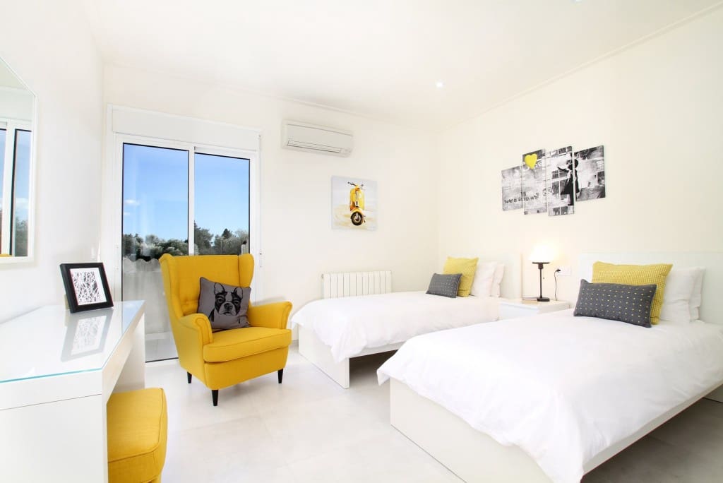 5 bedroom Villa for sale in Pollensa / Pollenca with pool garage - € 1,650,000 (Ref: 9272224)