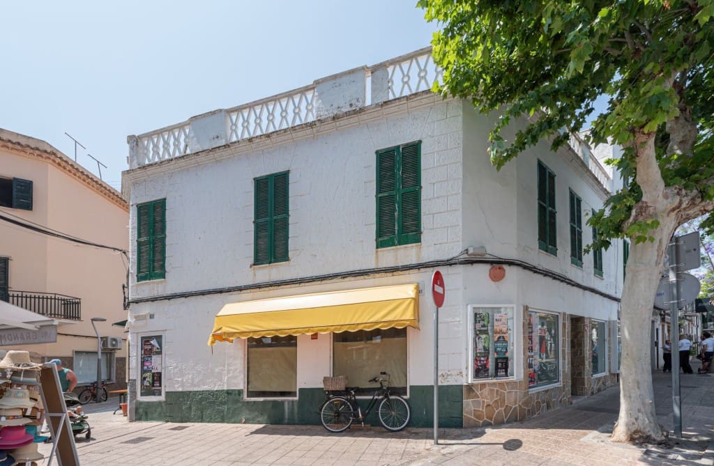 Erhverv til salg i Pollensa / Pollenca med garage - € 1.200.000 (Ref: 9272225)