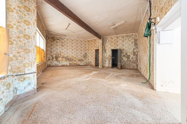 Erhverv til salg i Port de Pollença, Pollensa / Pollença med garage - € 1.200.000 (Ref: 9272225)