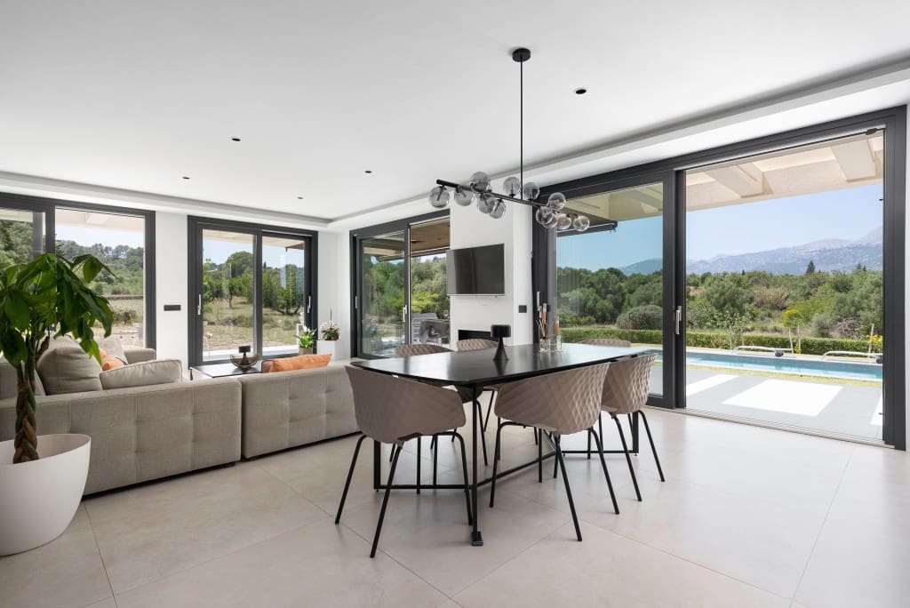 4 sypialnia Finka/Dom wiejski na sprzedaż w Selva z basenem - 3 700 000 € (Ref: 9280948)