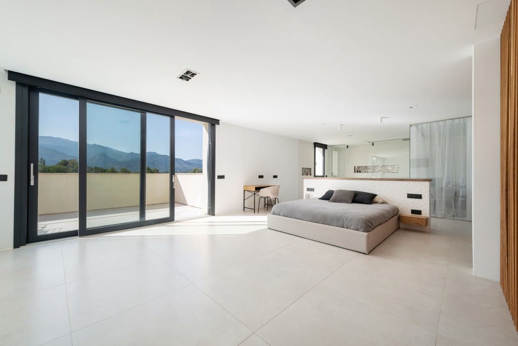 4 sypialnia Finka/Dom wiejski na sprzedaż w Selva z basenem - 3 700 000 € (Ref: 9280948)