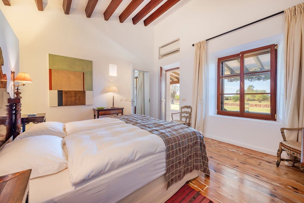 8 soveværelse Finca/Landehus til salg i Santanyi med swimmingpool garage - € 5.500.000 (Ref: 9280949)