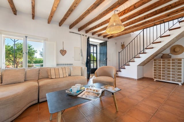 Finca/Casa Rural de 5 habitaciones en Caimari, Selva en venta con piscina garaje - 2.250.000 € (Ref: 9280952)