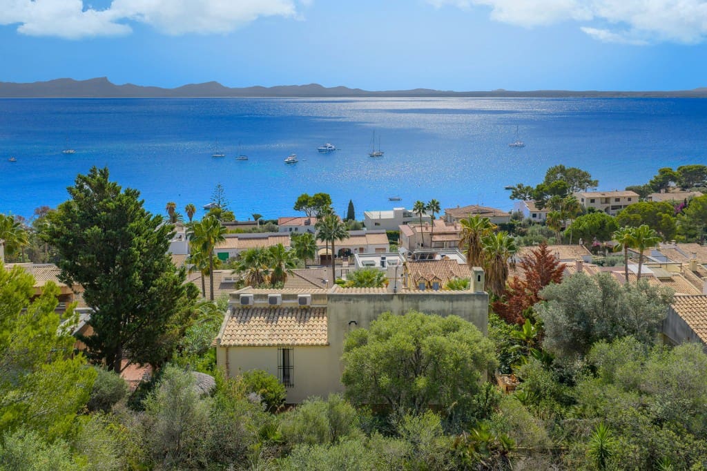 4 Zimmer Villa zu verkaufen in Alcudia mit Pool - 2.195.000 € (Ref: 9296698)