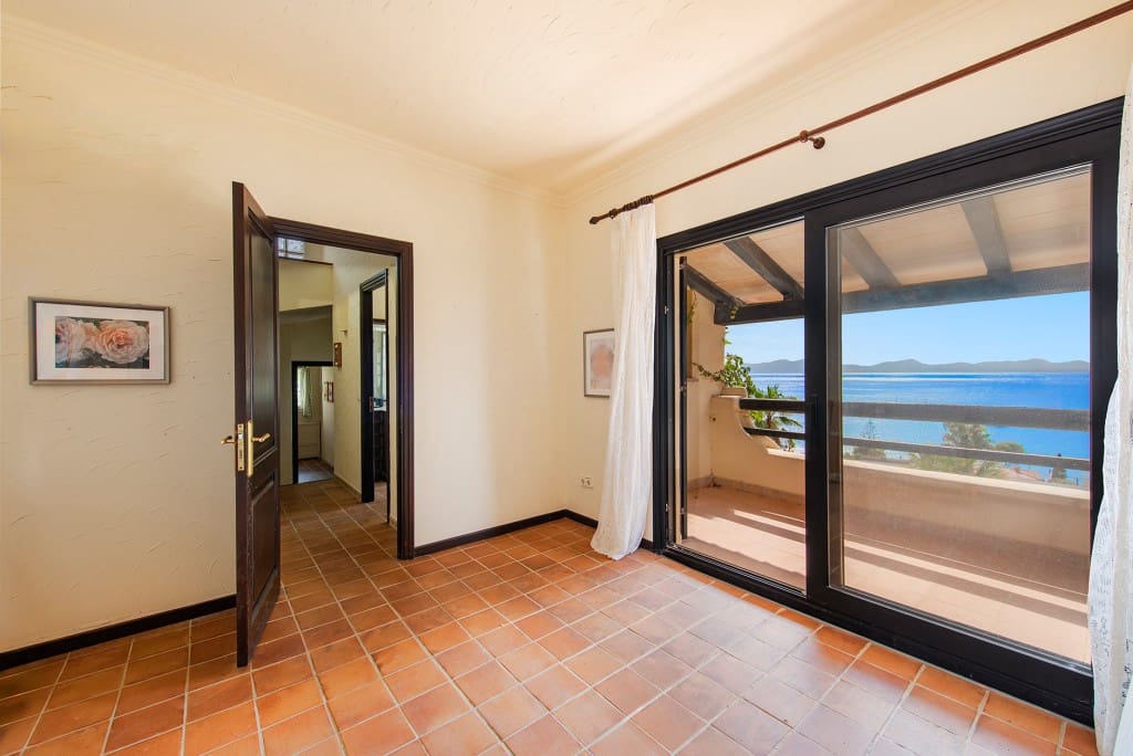 4 Zimmer Villa zu verkaufen in Alcudia mit Pool - 2.195.000 € (Ref: 9296698)