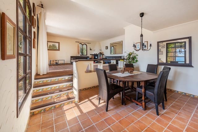 4 sovrum Villa till salu i Alcúdia med pool - 2 195 000 € (Ref: 9296698)