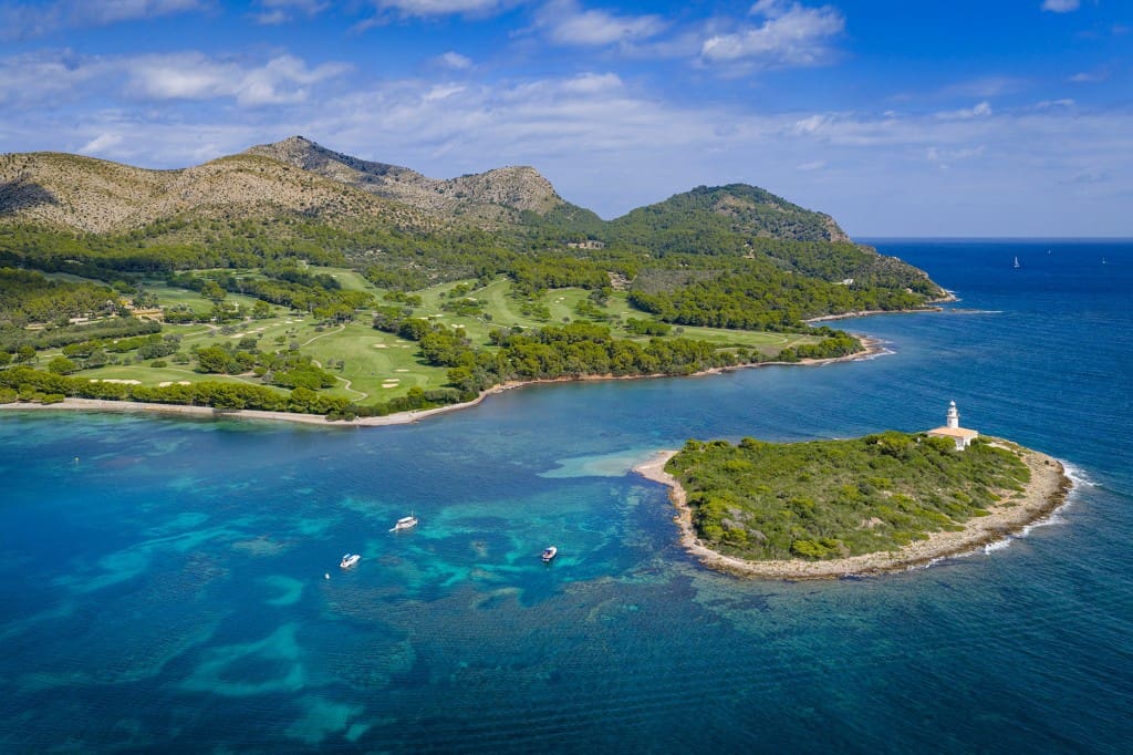 4 Zimmer Villa zu verkaufen in Alcudia mit Pool - 2.195.000 € (Ref: 9296698)