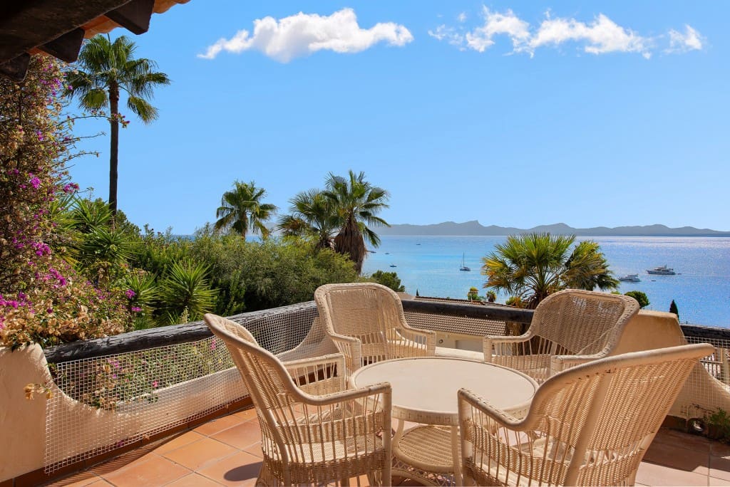 4 Zimmer Villa zu verkaufen in Alcudia mit Pool - 2.195.000 € (Ref: 9296698)