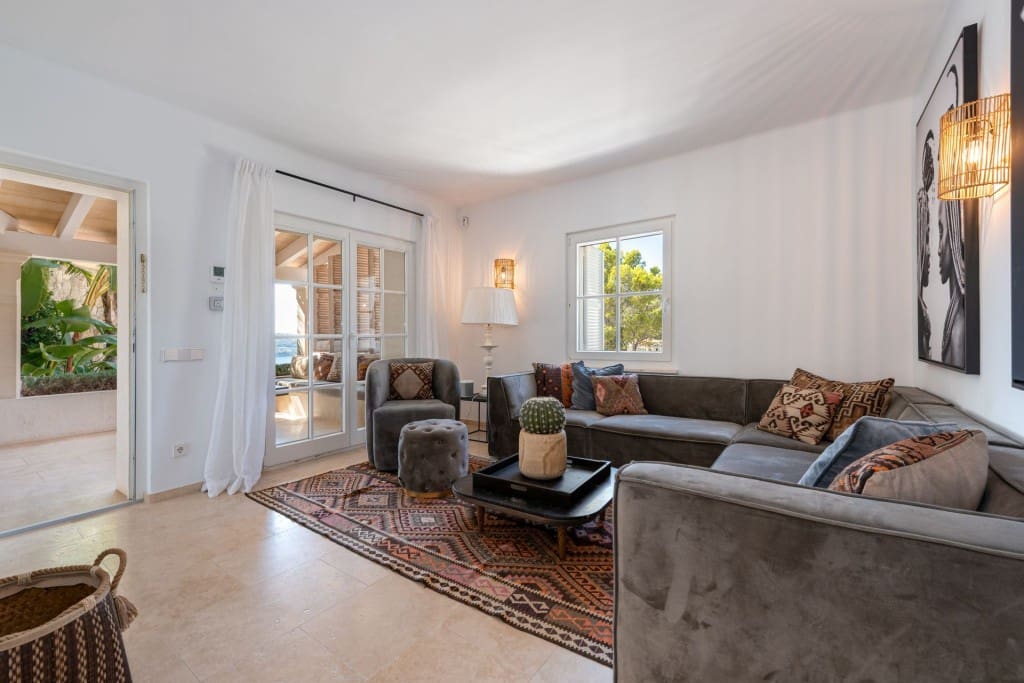 6 soverom Villa til salgs i Puerto de Andratx med svømmebasseng garasje - € 9 750 000 (Ref: 9296699)