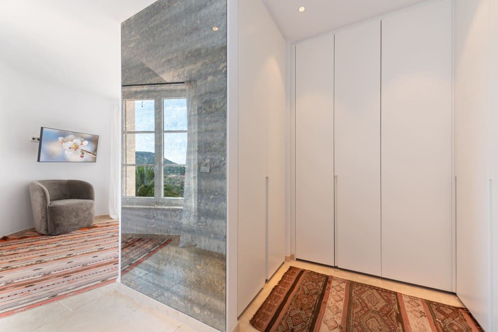 6 soverom Villa til salgs i Puerto de Andratx med svømmebasseng garasje - € 9 750 000 (Ref: 9296699)