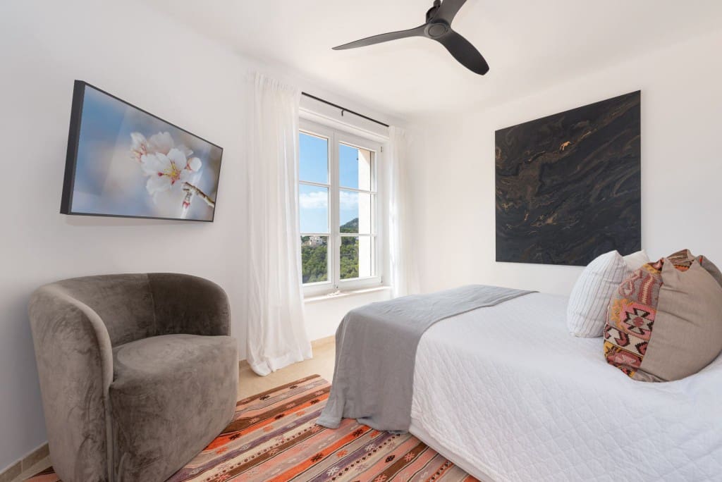 6 soverom Villa til salgs i Puerto de Andratx med svømmebasseng garasje - € 9 750 000 (Ref: 9296699)