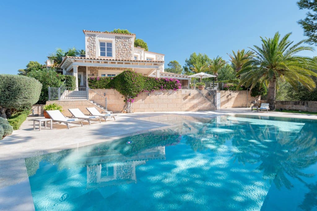 6 soverom Villa til salgs i Puerto de Andratx med svømmebasseng garasje - € 9 750 000 (Ref: 9296699)