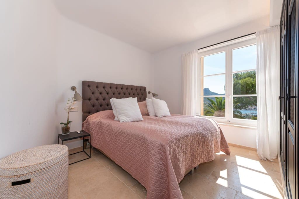 6 soverom Villa til salgs i Puerto de Andratx med svømmebasseng garasje - € 9 750 000 (Ref: 9296699)