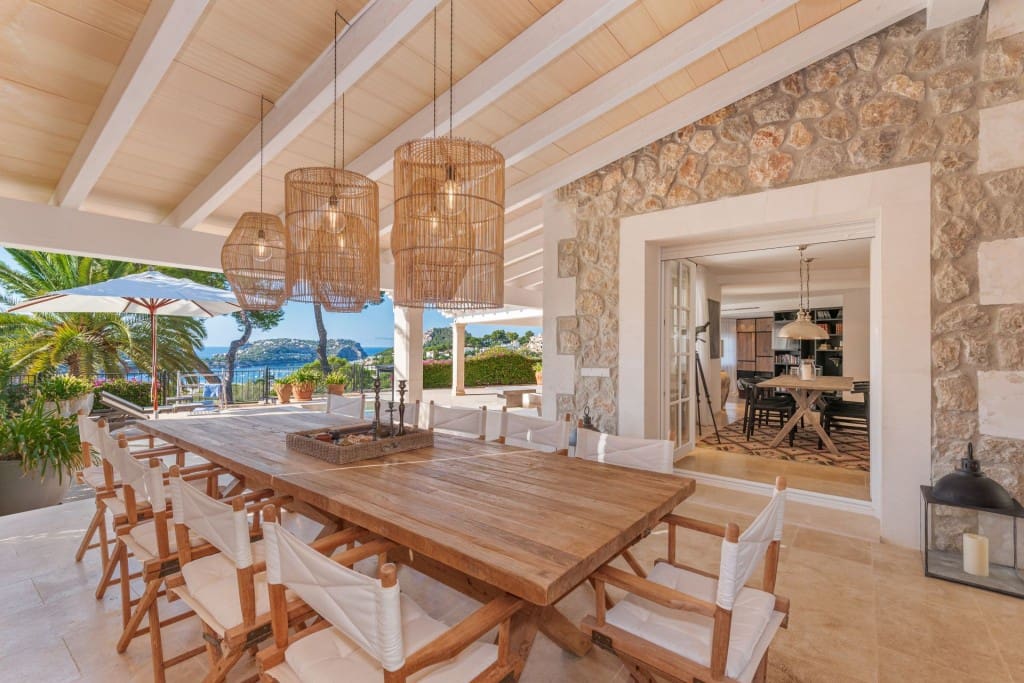 6 soverom Villa til salgs i Puerto de Andratx med svømmebasseng garasje - € 9 750 000 (Ref: 9296699)