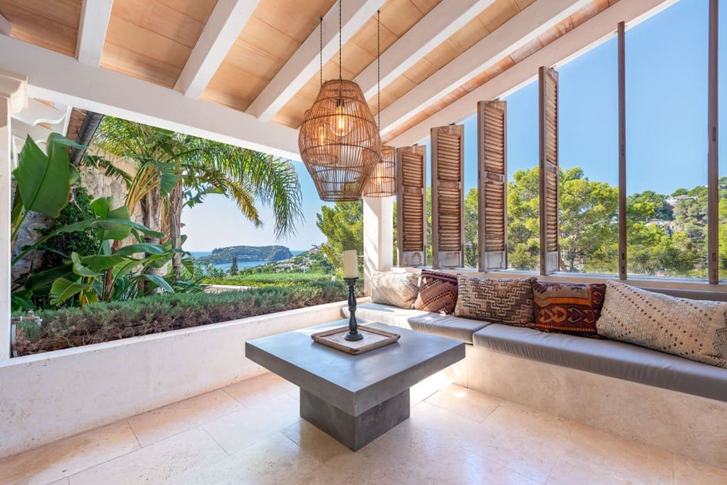 6 soverom Villa til salgs i Puerto de Andratx med svømmebasseng garasje - € 9 750 000 (Ref: 9296699)