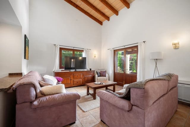 3 slaapkamer Villa te koop in Pollensa / Pollença met zwembad - € 1.100.000 (Ref: 9308382)