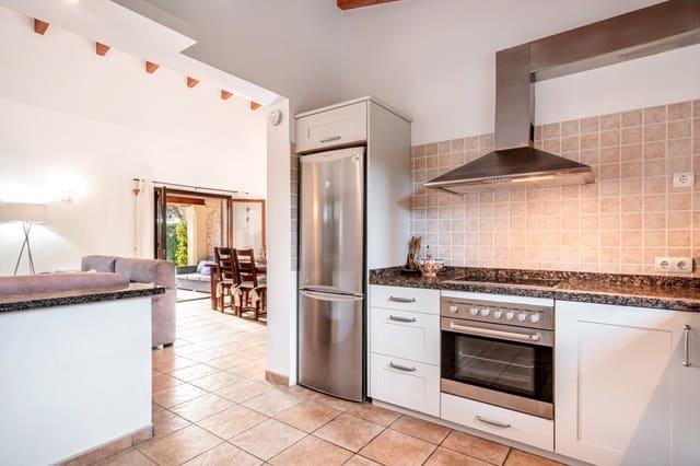 3 bedroom Villa for sale in Pollensa / Pollença with pool - € 1,100,000 (Ref: 9308382)