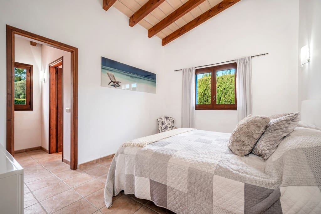 3 bedroom Villa for sale in Pollensa / Pollenca with pool - € 1,100,000 (Ref: 9308382)