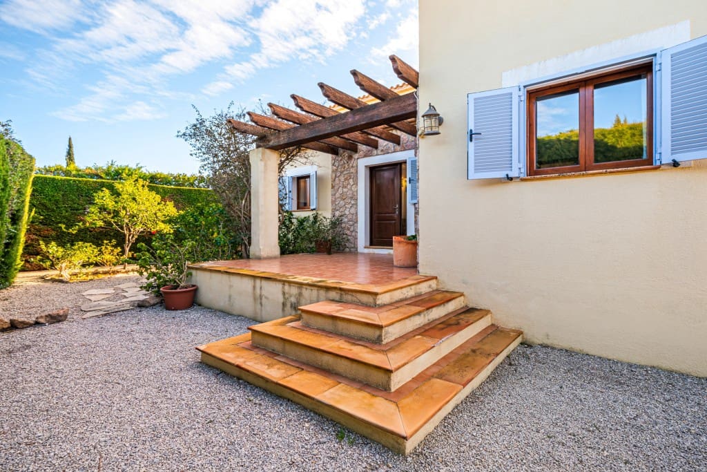 3 bedroom Villa for sale in Pollensa / Pollenca with pool - € 1,100,000 (Ref: 9308382)