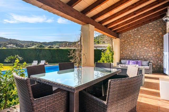 3 bedroom Villa for sale in Pollensa / Pollença with pool - € 1,100,000 (Ref: 9308382)
