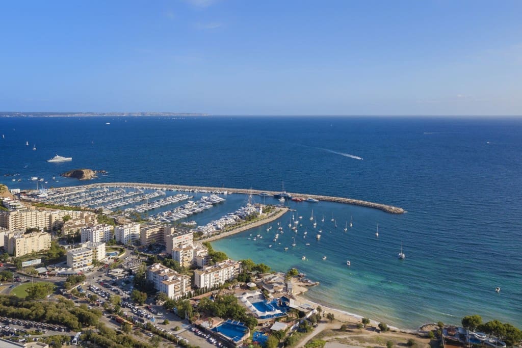 3 sypialnia Penthouse na sprzedaż w Peguera / Paguera z basenem garażem - 2 750 000 € (Ref: 9312499)