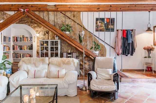 2 makuuhuone Maalaistalo myytävänä paikassa L'Arraco / S'Arraco, Andratx - 850 000 € (Ref: 9330270)