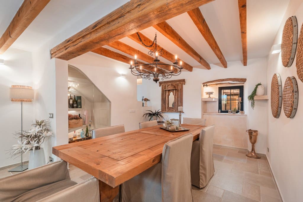 4 sypialnia Finka/Dom wiejski na sprzedaż w Alcudia z basenem garażem - 2 250 000 € (Ref: 9353188)