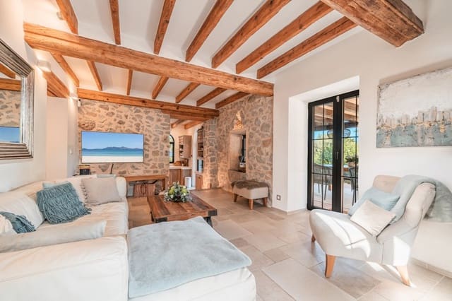 4 sypialnia Finka/Dom wiejski na sprzedaż w Alcúdia z basenem garażem - 2 250 000 € (Ref: 9353188)