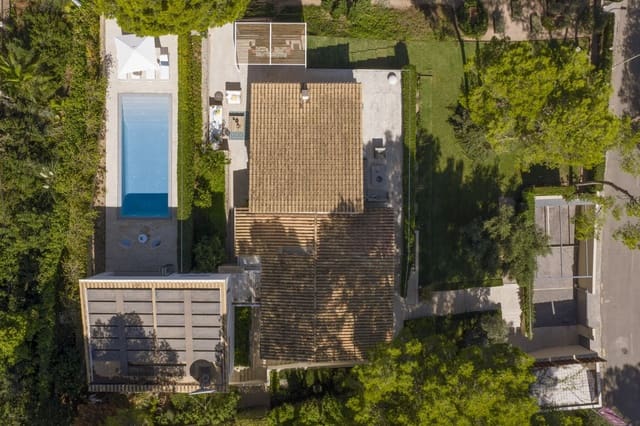 Chalet de 3 habitaciones en Cala Vinyes / Cala Vinyas / Cala Viñas, Calvià en venta con piscina - 3.175.000 € (Ref: 9361961)