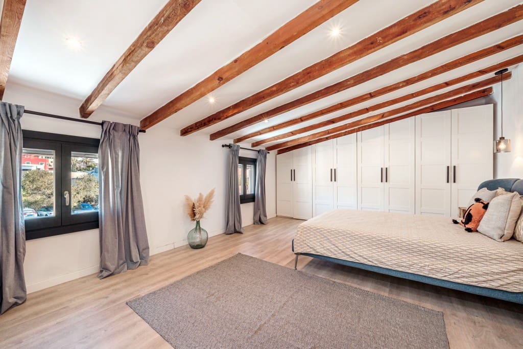 2 sovrum Hus till salu i Andratx - 460 000 € (Ref: 9374978)