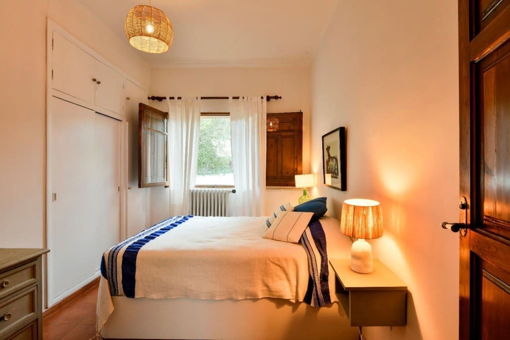 6 bedroom Villa for sale in Alcudia - € 4,300,000 (Ref: 9374979)